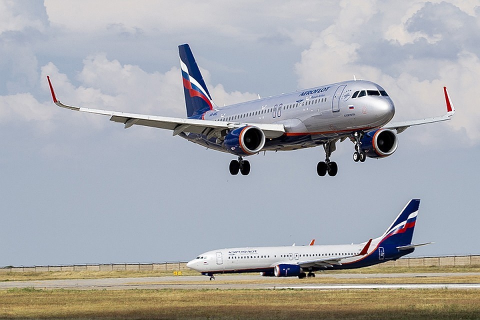 Самолет Airbus авиакомпании "Аэрофлот".