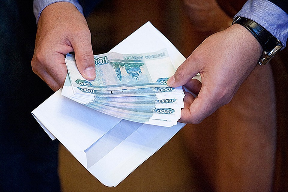 Профсоюз работников госучреждений не предлагает, на сколько именно нужно поднять суточные.