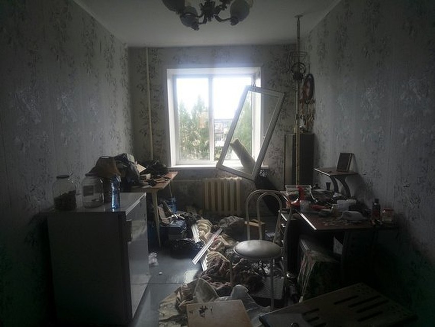 Восемь домов разрушено взрывами на военном складе в Каменке Фото: Диана ИВАНОВА