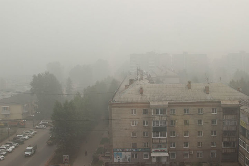 Усть-Кут в дыму. Фото: Анастасия ЧЕПЕЛЕВА.