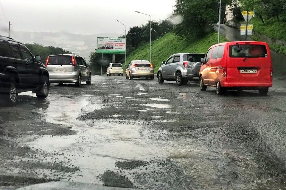 Дорогу размыло между Баляева и Луговой