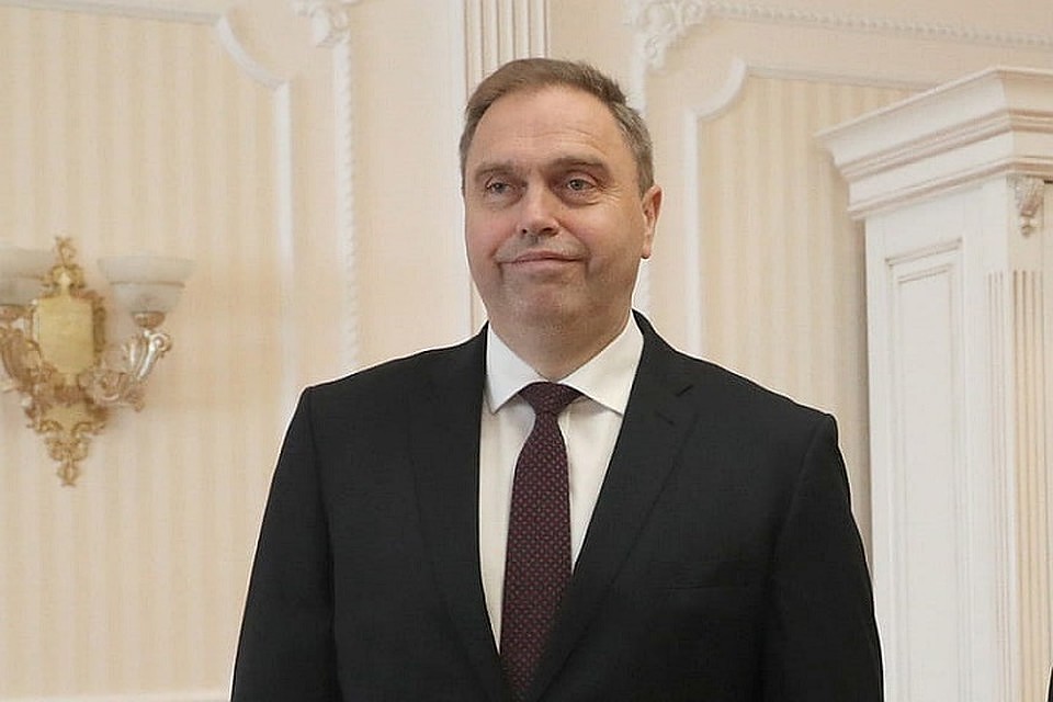 Владимир Караник говорил о том, что белорусские врачи уезжают работать за границу. Фото: belta.by