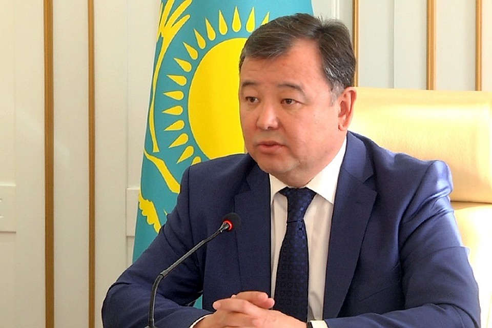 Нужно повысить ответственность исполнительных органов через систему партконтроля.