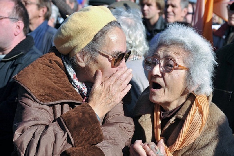 Любой со своим предложением может обратить к социалистам.