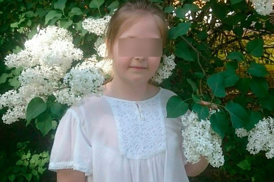 12-летняя девочка до сих пор не пришла в сознание.