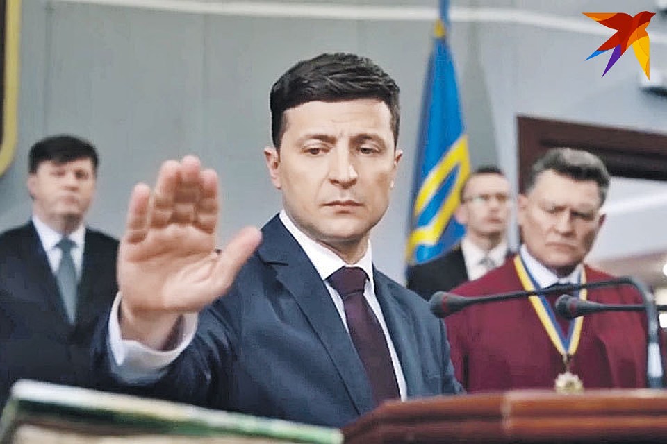 День Независимости Украины празднуется 24 августа. Фото: кадр из фильма "Слуга народу".