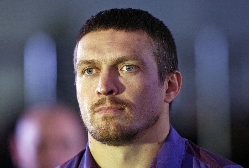 Боксер Александр Усик