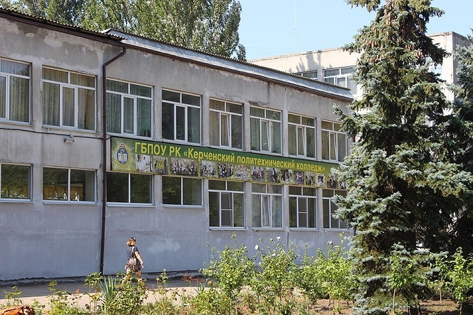 Памятный знак будет находиться около главного вход в колледж. Фото: Facebook Сергея Бороздина