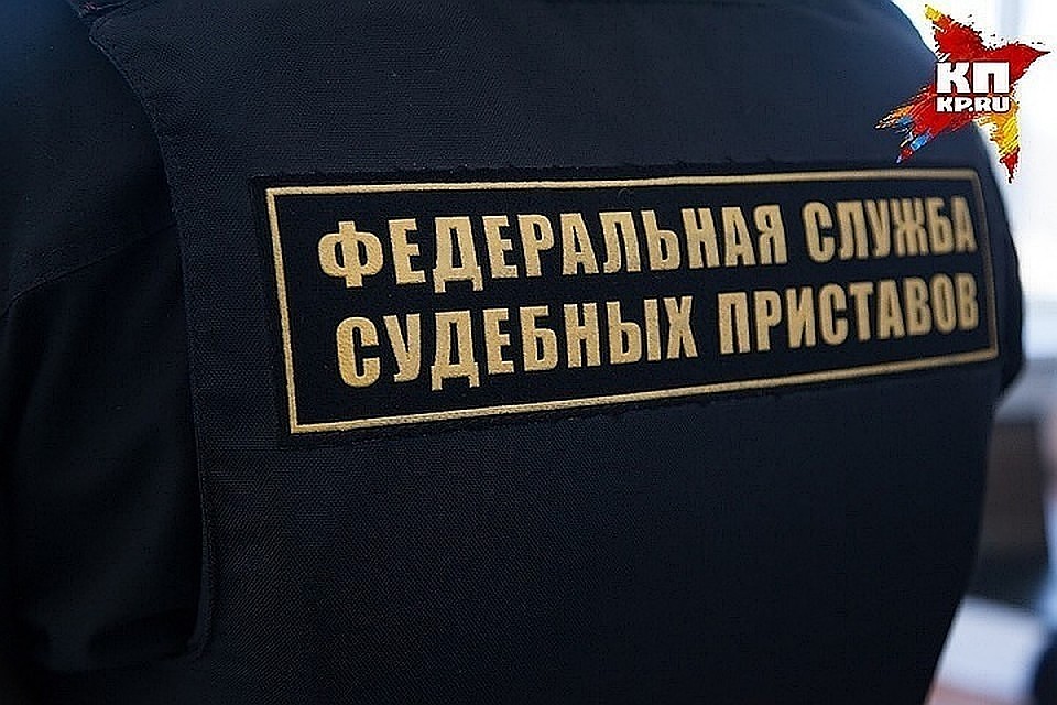 Нижегородец накрыл свой «Инфинити» экскаватором, чтобы защитить от ареста