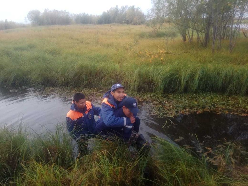 Поисками парня занималась оперативная группа в составе 9 спасателей.