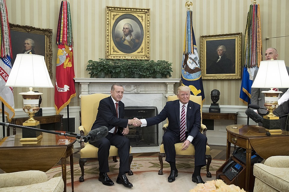 Эрдоган и Трамп договорились о сотрудничестве по сирийскому вопросу год назад