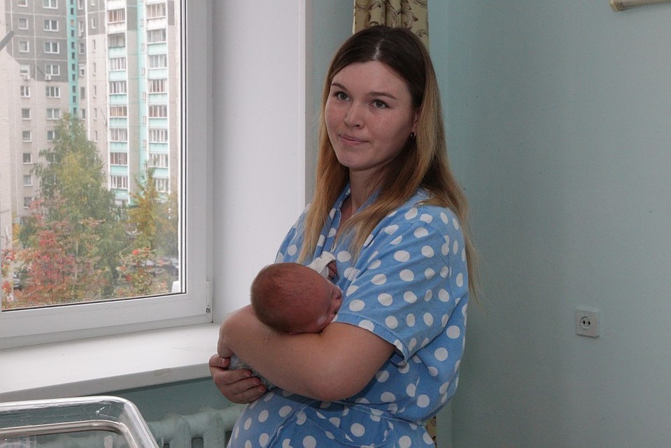 В семье Зыряновых в День рождения Челябинска родился третий малыш. Фото: cheladmin.ru