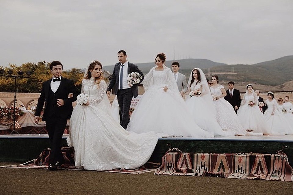 Вход на праздник был свободным для всех. Фото: Instagram Хизри Абакарова