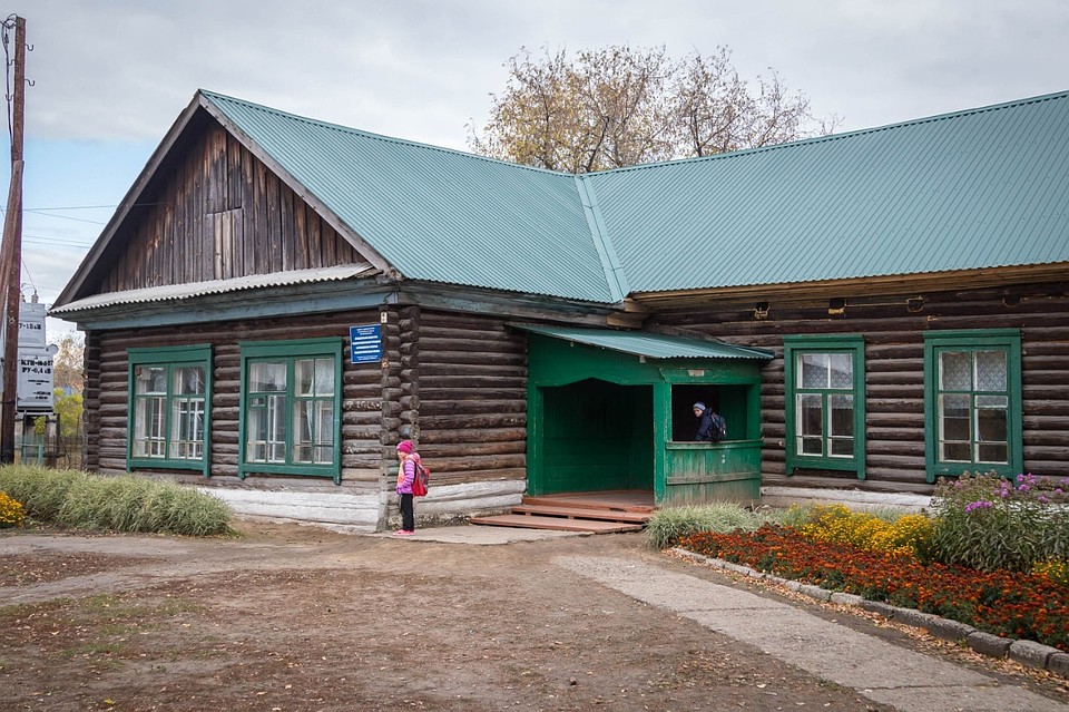 Старое здание школы Фото: Илья Климентьев