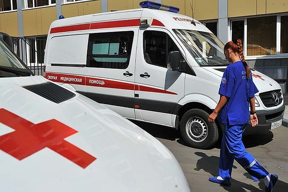 Пострадавшего пешехода из Советского района увезли в больницу на "скорой".