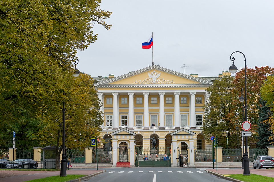 Смольный одобрил проект бюджета на 2020 год.