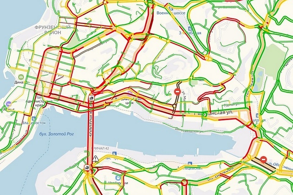 Конец рабочего дня во Владивостоке, а это значит, что город встал в огромную пробку. Фото: «Яндекс. Карты»
