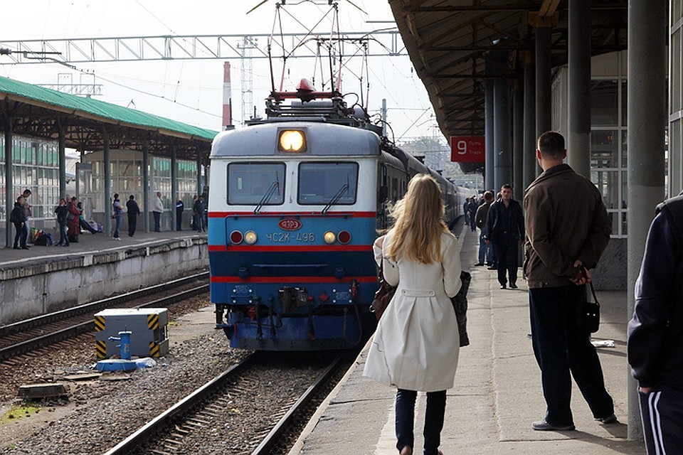 Дипломатов сняли с поезда