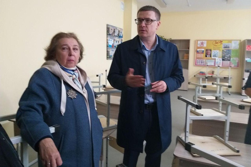 Губернатор Алексей Текслер посетил образовательное учреждение поселка Есаульский
