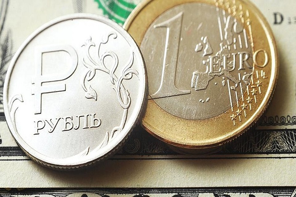 Средневзвешенный курс российского рубля составил 6,1230 тенге.