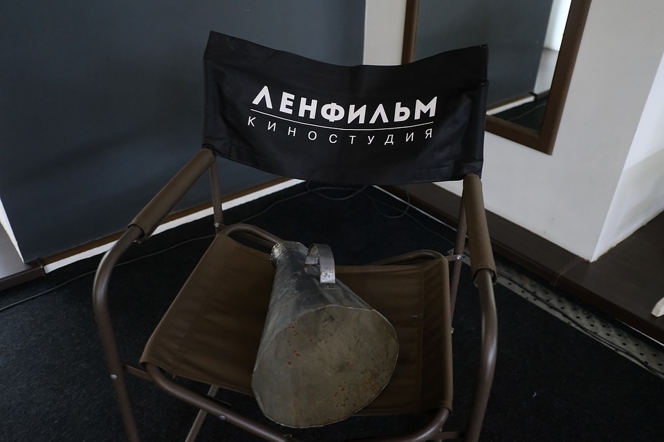 "Ленфильм" признает долги, но пеняет Минкультуры на отсутствие финансовой поддержки.