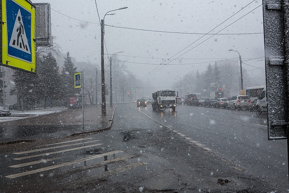 В городе ожидается снег с дождем