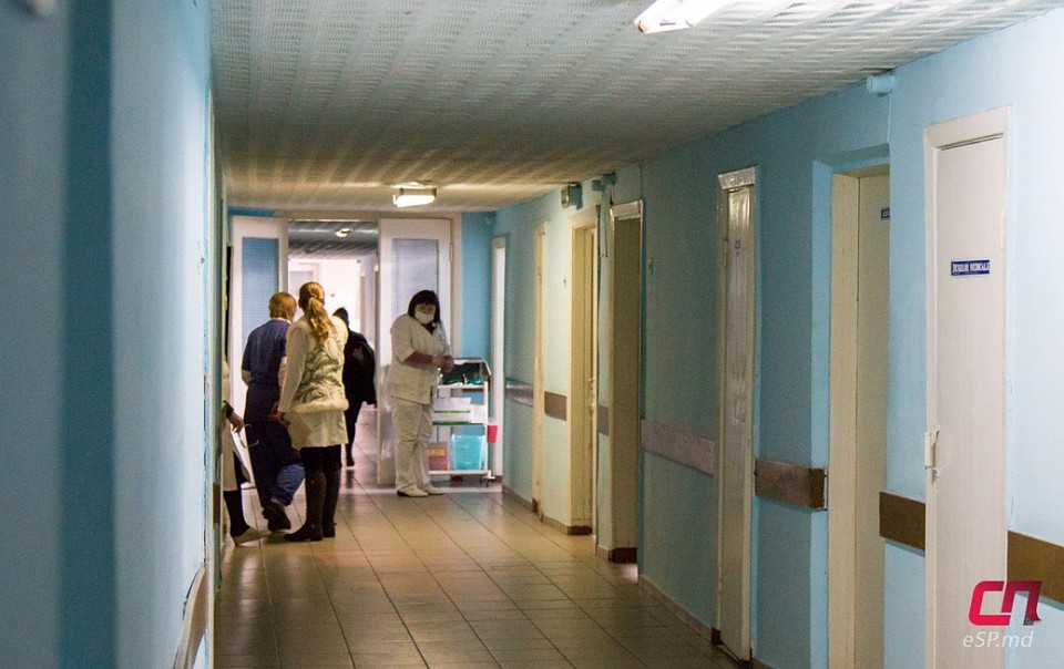 Богатые стали бедными: как в молдавских больницах победили коррупцию