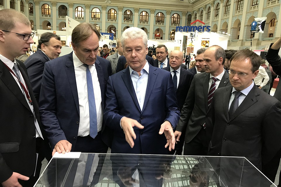 Сегодня в церемонии открытия «Denkmal. Россия - Москва 2019» участвовали мэр Москвы Сергей Собянин и министр культуры РФ Владимир Мединский.