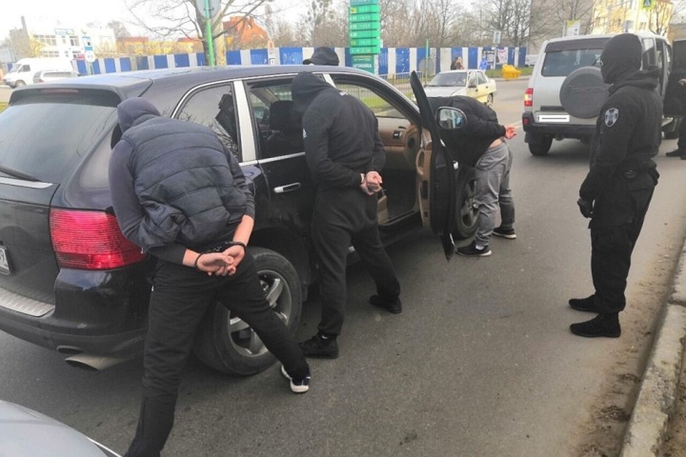 С начала года полицейские ликвидировали около десятка организованных преступных групп.