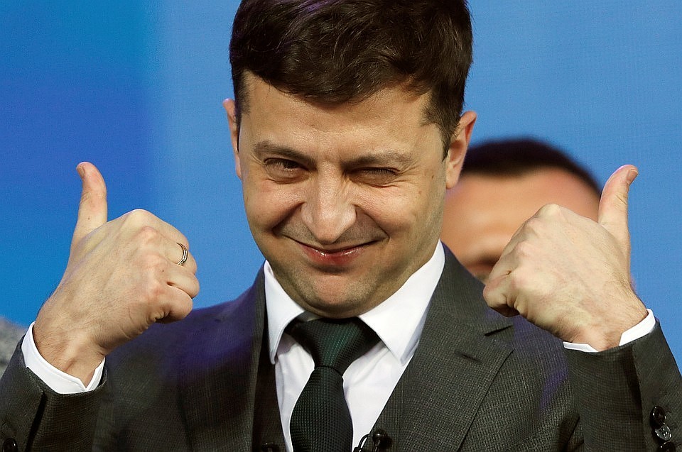 Президент Украины даст право выбора народу