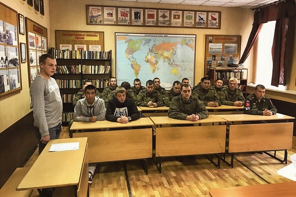 Сбежавшего из красноярской воинской части солдата-контрактника нашли дома под кроватью. Фото: пресс-служба гарнизонного суда