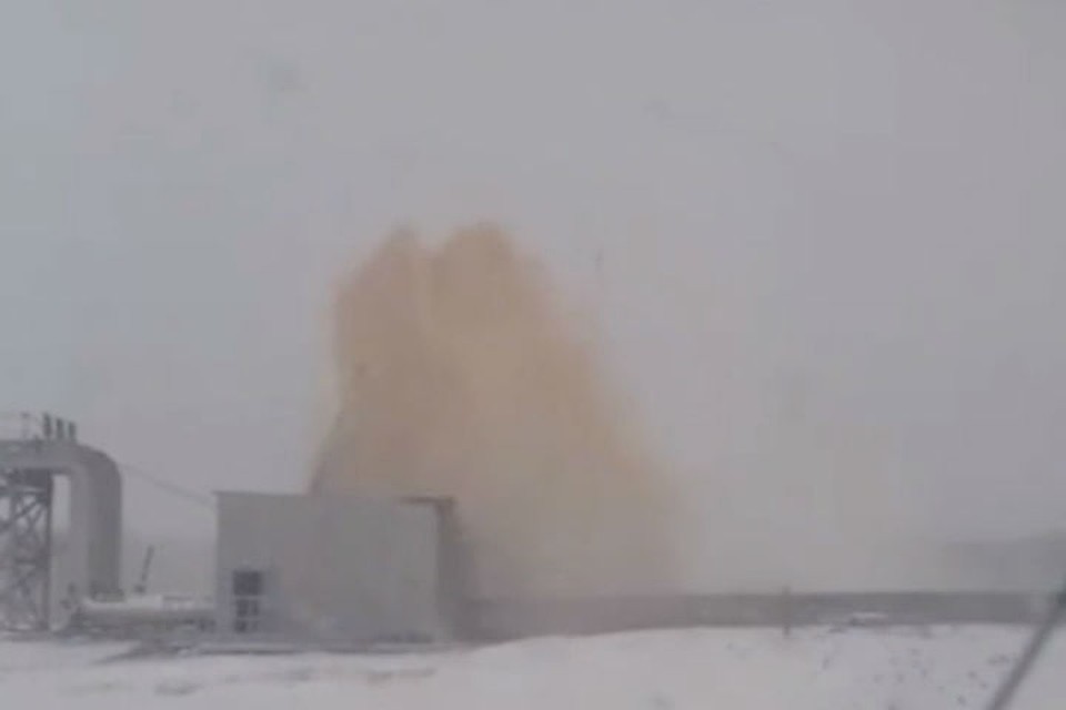 Фонтан в 10 метров в Ачинске Фото: стопкадр с видео