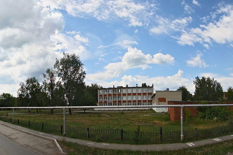 В школу № 142 после жалоб родителей приедет прокуратура Фото: Яндекс.Карты