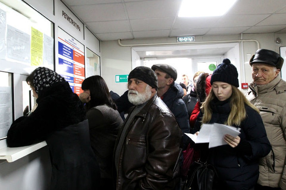 Иркутские автолюбители штурмуют наркодиспансер, чтобы получить медсправки по старой цене