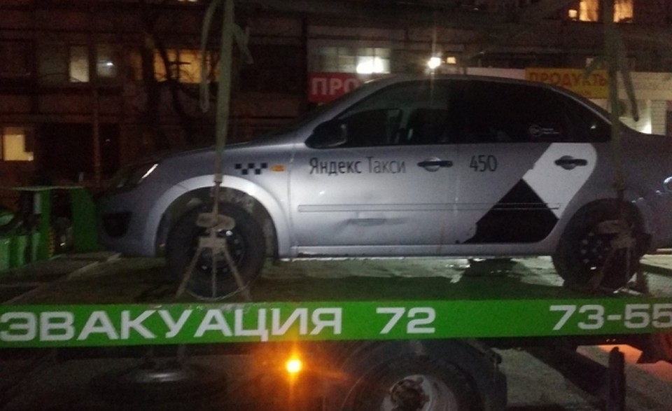 В Тюмени арестовали машину злостного должника. Фото - УФССП по Тюменской области.