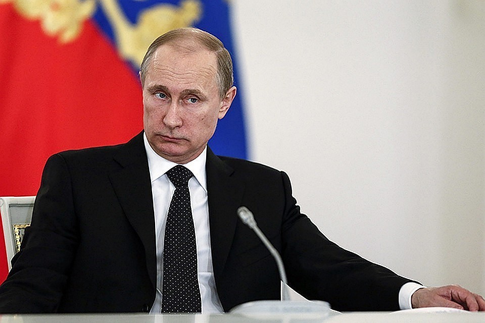 "Чушь": Путин раскритиковал изменения правил медосмотра для водителей