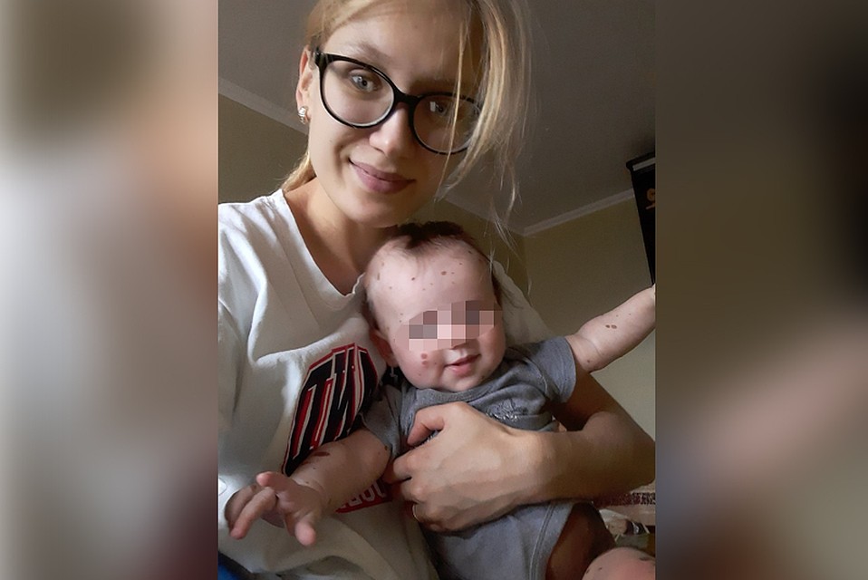 Мария верит, что Вика станет обычным ребенком. Фото: из личного архива семьи.