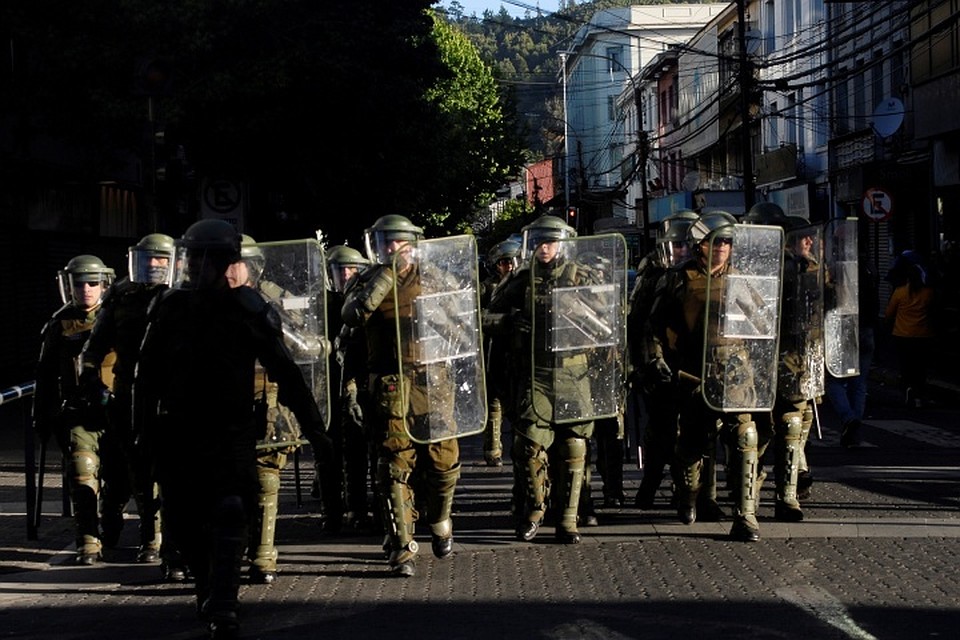 Злоумышленники воспользовались очередной акцией протеста, чтобы ограбить банк