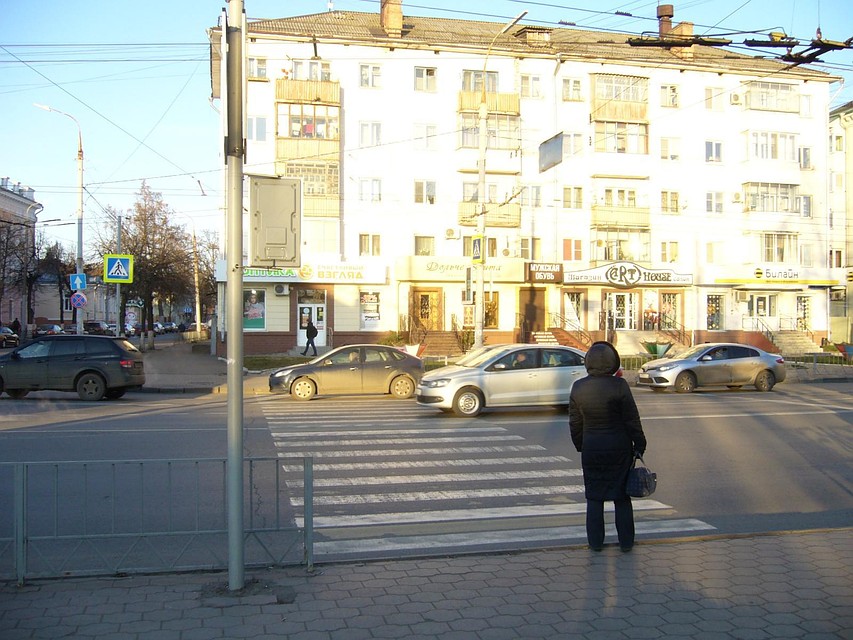 В Орле маршрутка сбила девушку на «зебре». Фото: УГИБДД УМВД России по Орловской области