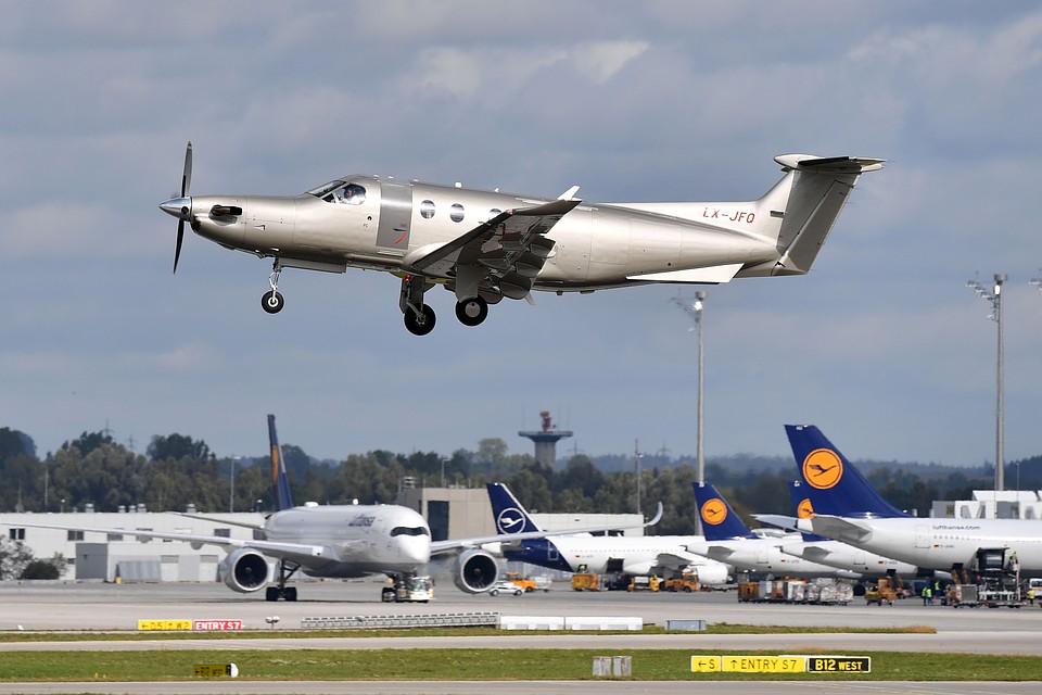 Самолет Pilatus PC-12