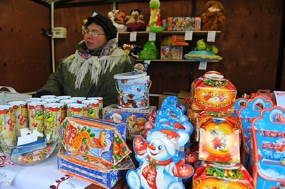 Если сомневаетесь в качестве подарка для ребенка - звоните в Роспотребнадзор