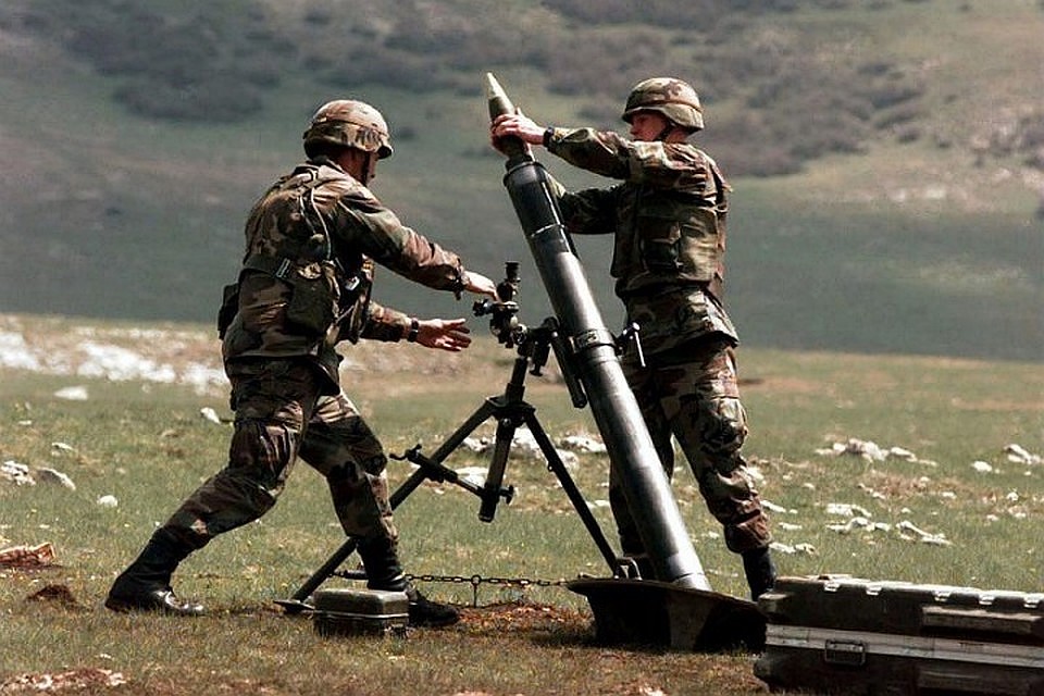 Украинские боевики нанесли минометный удар по Донецкому аэропорту. Фото: warfor.me