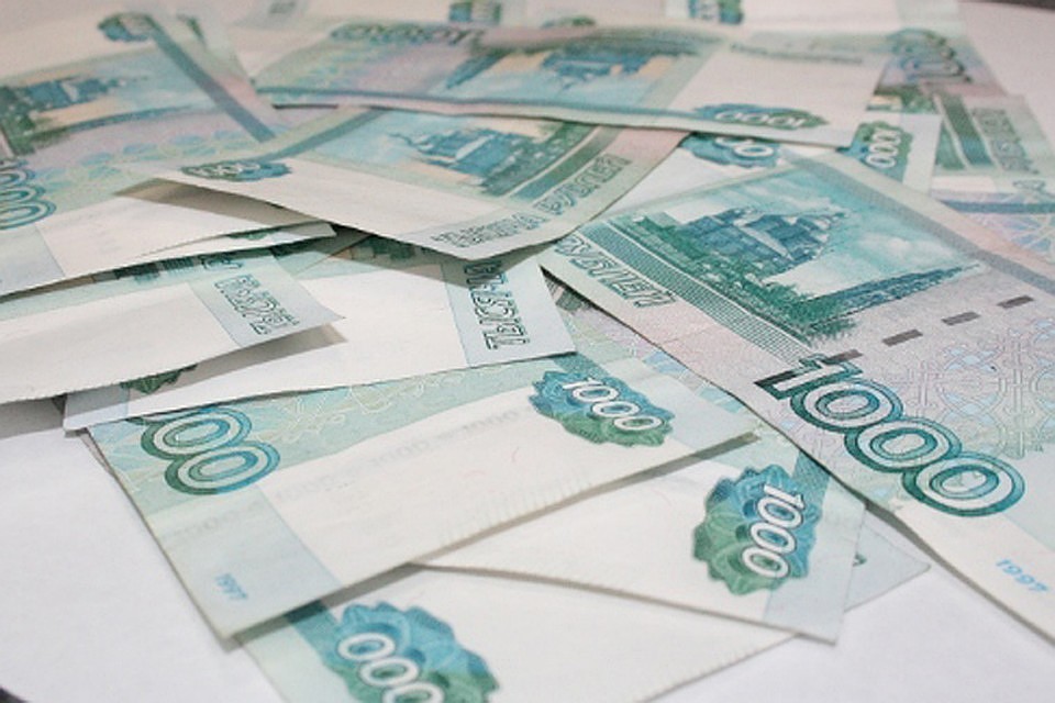 Чиновнику придется заплатить штраф в 1000 рублей