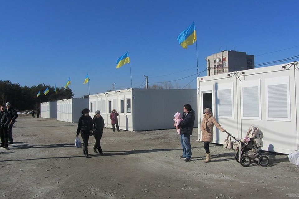 В модульных городках для переселенцев коммунальный тарифы значительно превышают размер помощи государства людям, уехавшим из родных мест. Фото: sobitie.com.ua