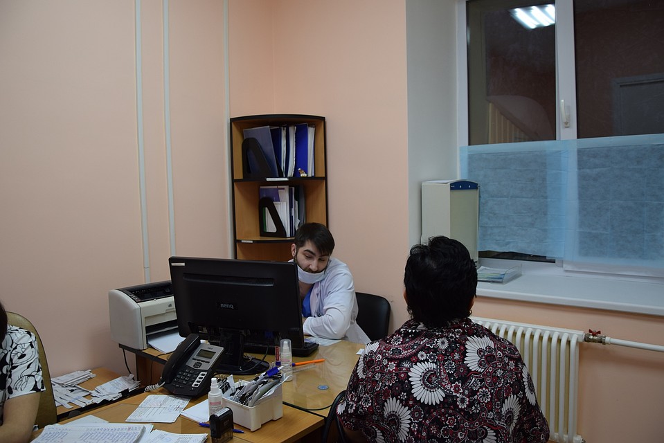 Врачи-хирурги и медицинские сестры перевязочных уже начали принимать пациентов в новых кабинетах. Фото Бу-Хмао-Югры Няганская-Городская-Поликлиника в ВК