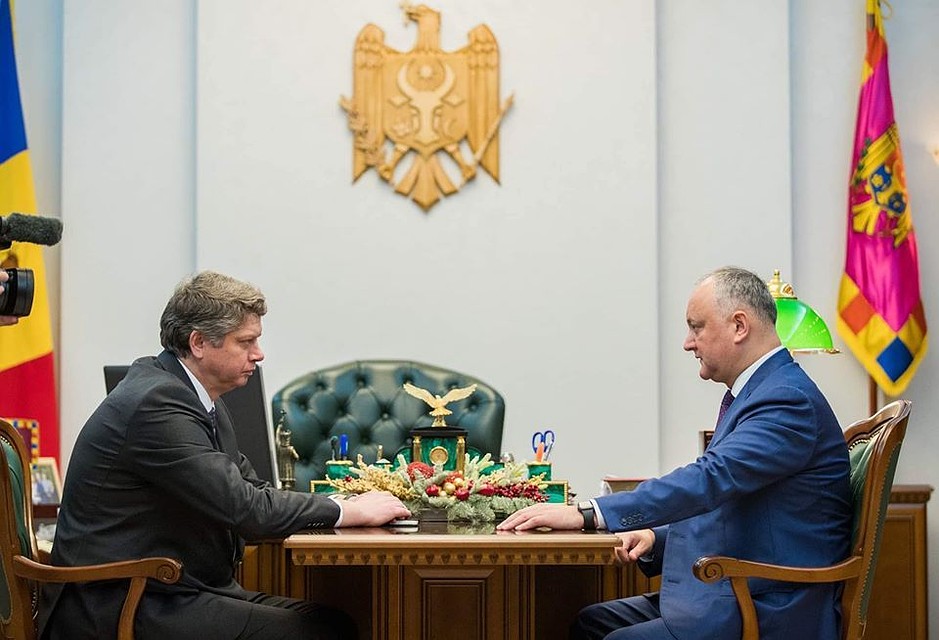 У президента Молдовы новый советник - Еуджен Карас.