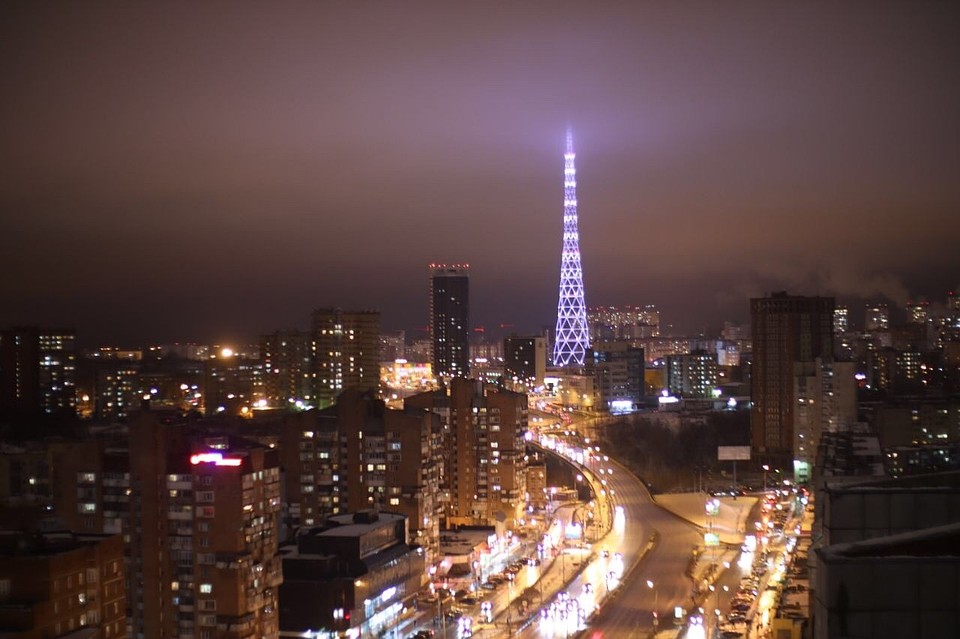 Световое шоу на телебашне можно посмотреть до конца января.