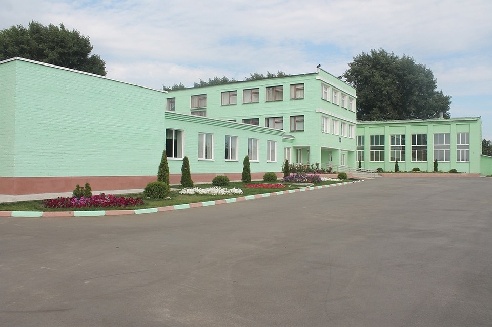 Дракинская СОШ. Фото с сайта учебного заведения.
