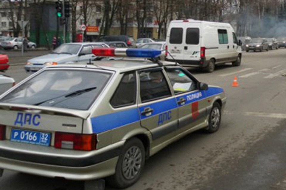 Почти 130 раз не по правилам передвигались пешеходы, в том числе четверо детей.