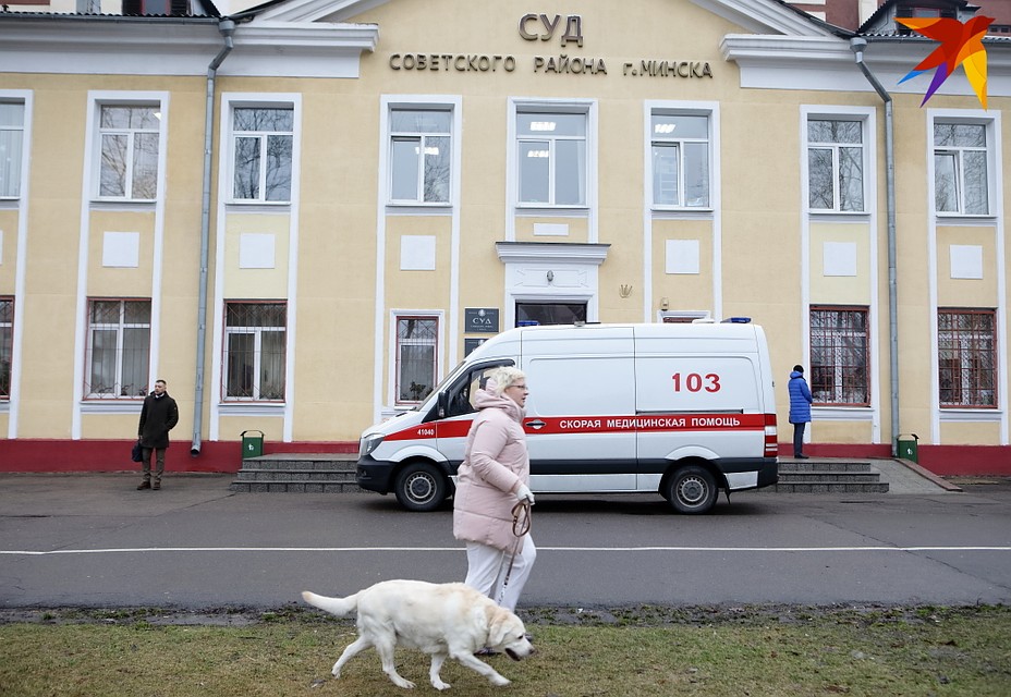 В результате обвиняемую госпитализировали